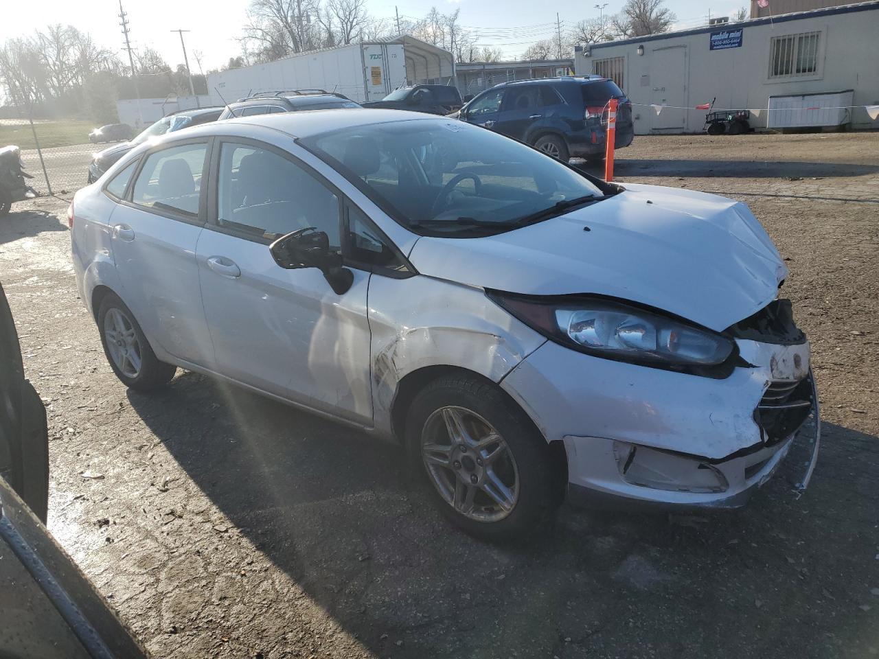 2018 FORD Fiesta