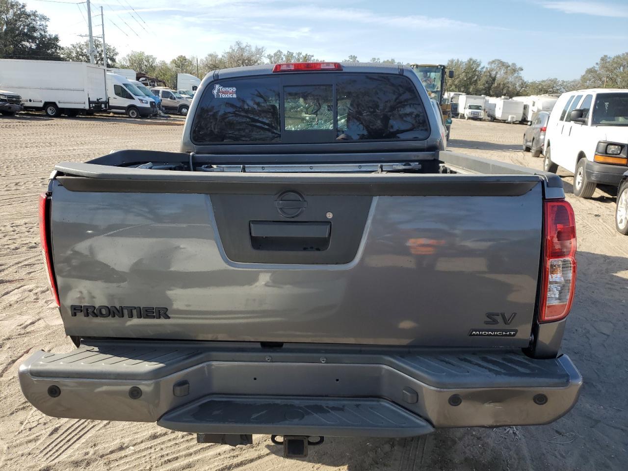 2021 NISSAN Frontier