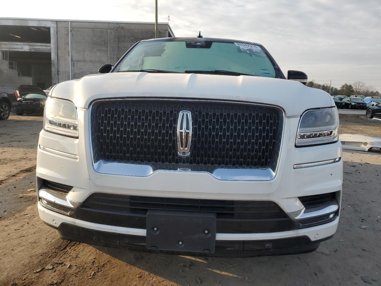 2021 LINCOLN Navigator