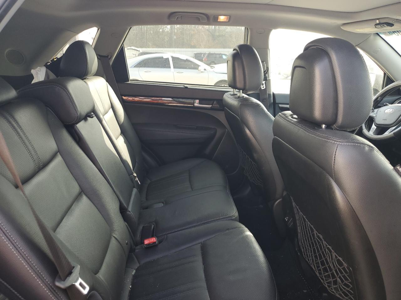 2015 KIA SORENTO