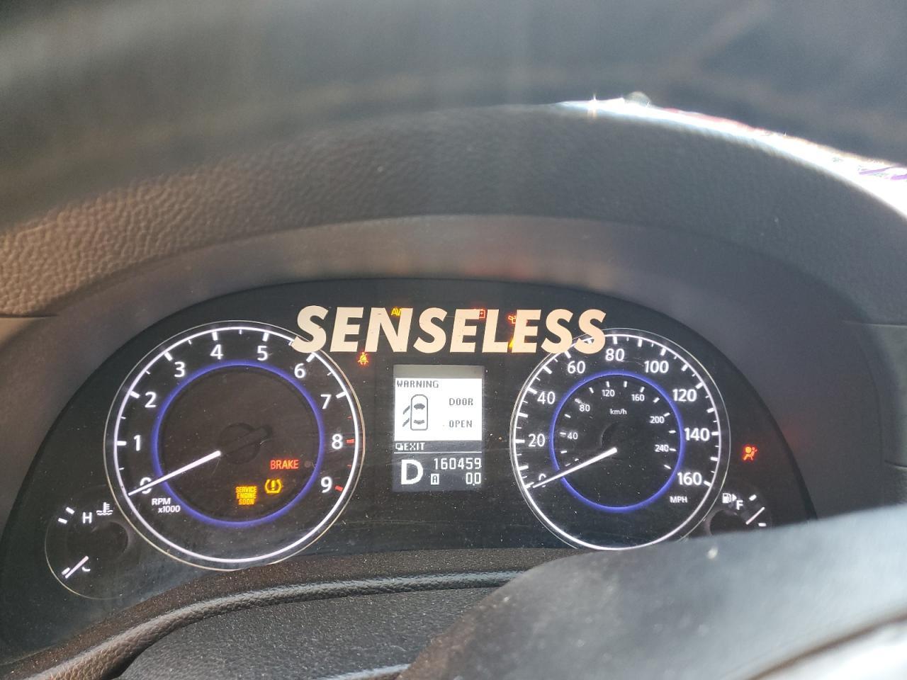 2011 INFINITI G37