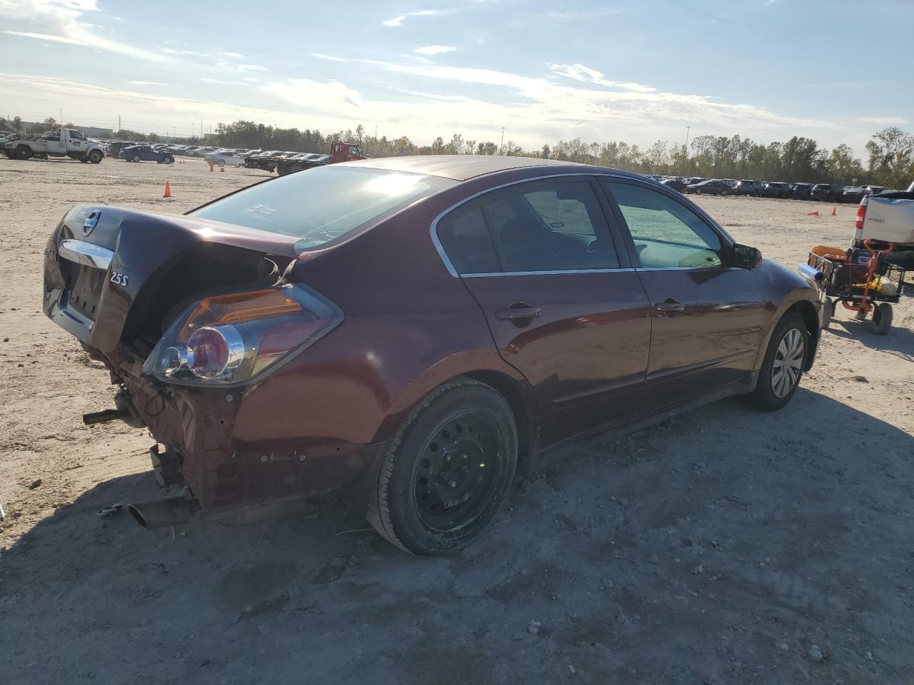 2010 NISSAN ALTIMA