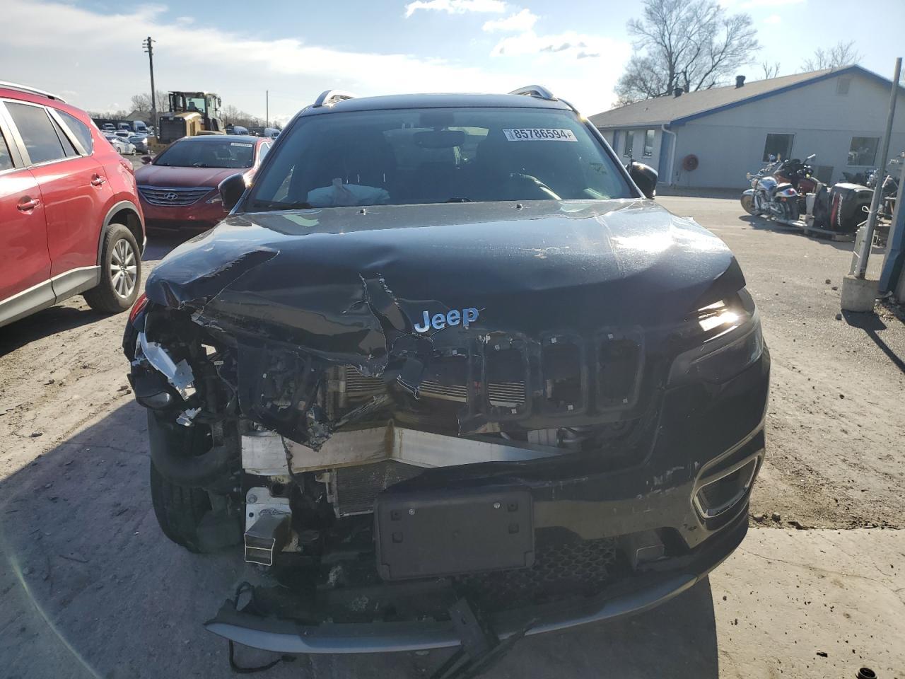 2019 JEEP CHEROKEE
