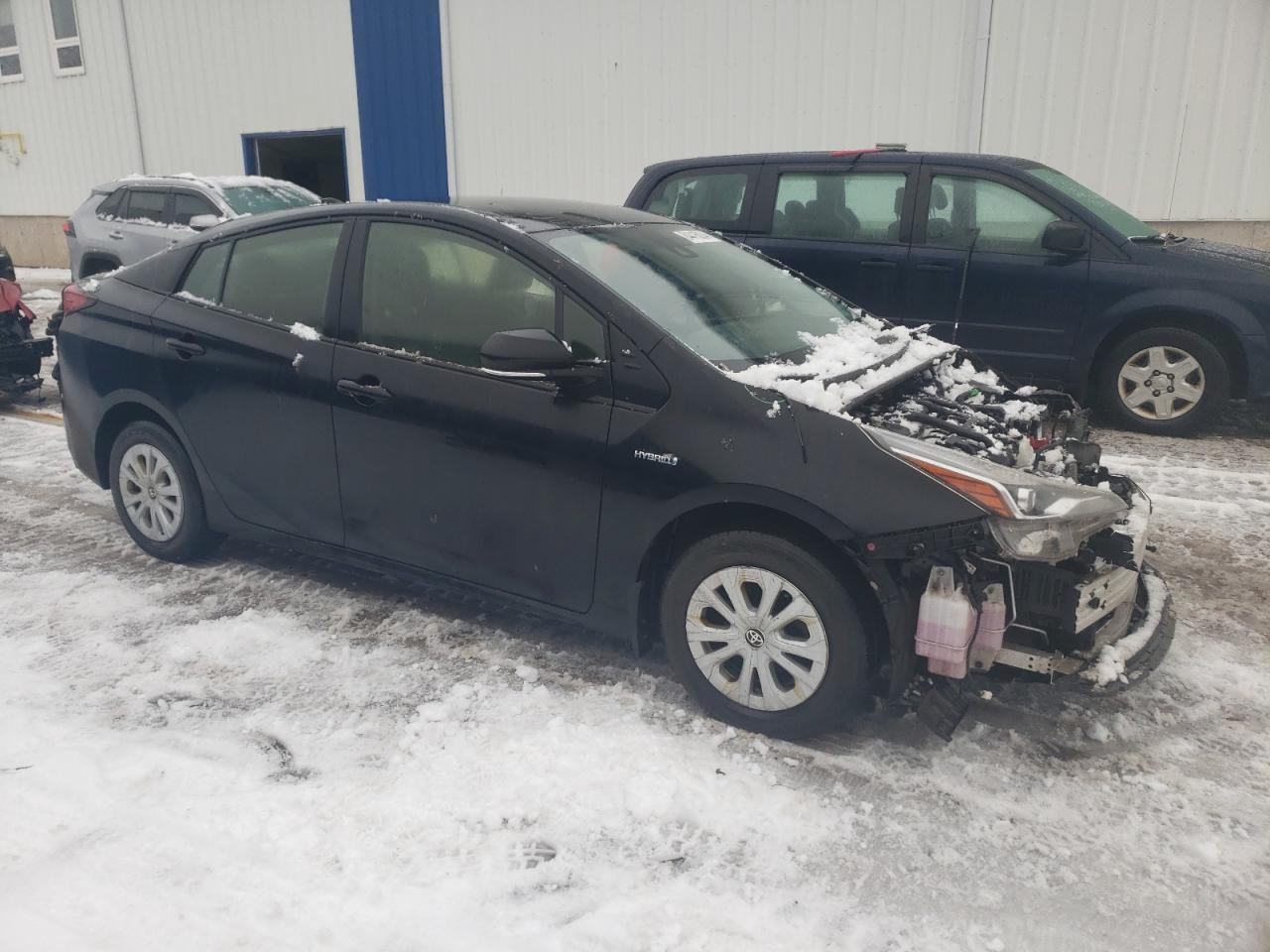 2019 TOYOTA PRIUS
