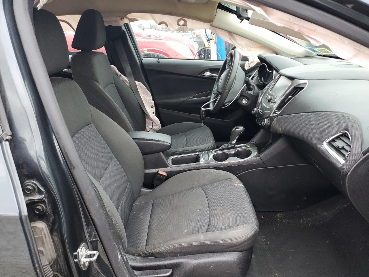 2017 CHEVROLET CRUZE