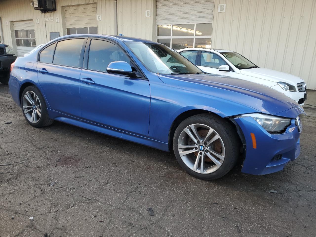 2013 BMW 3 SERIES