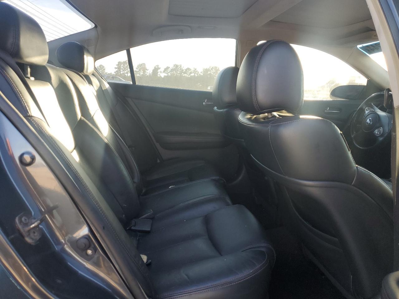 2009 NISSAN Maxima