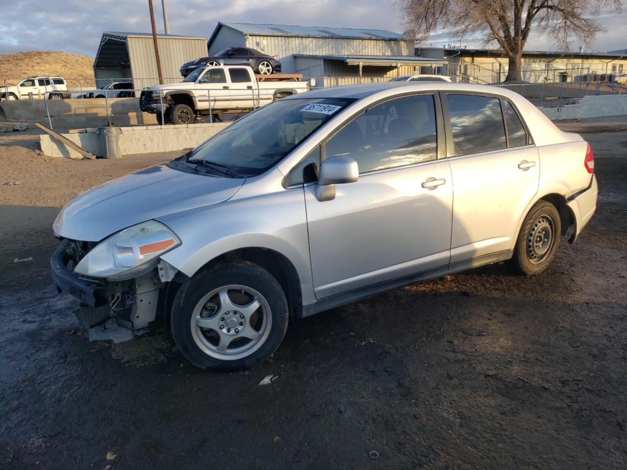 2009 NISSAN VERSA