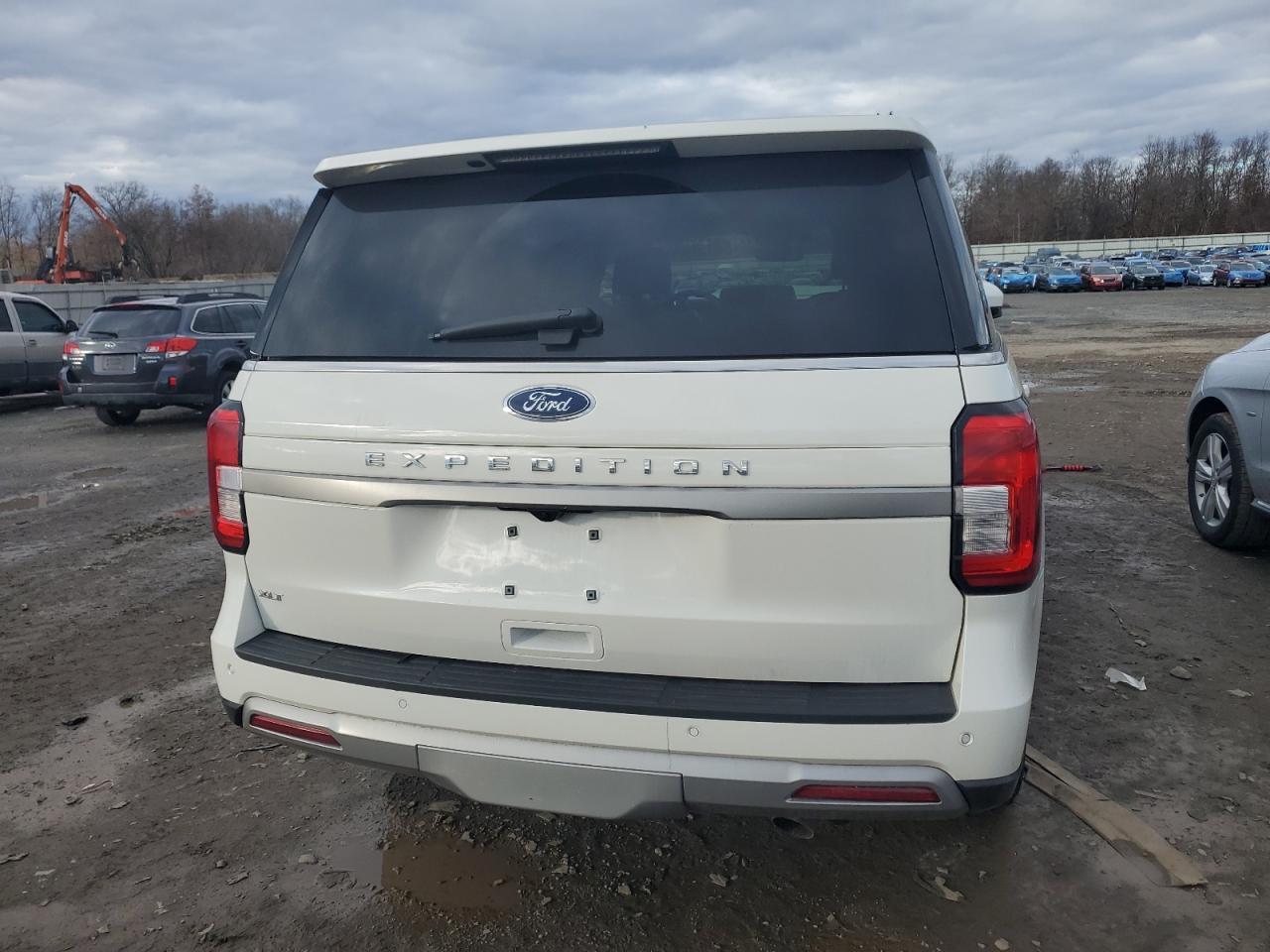 2023 FORD Expedition