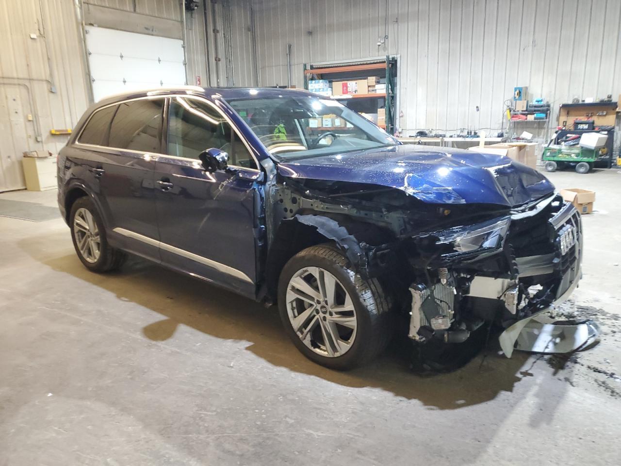 2022 AUDI Q7