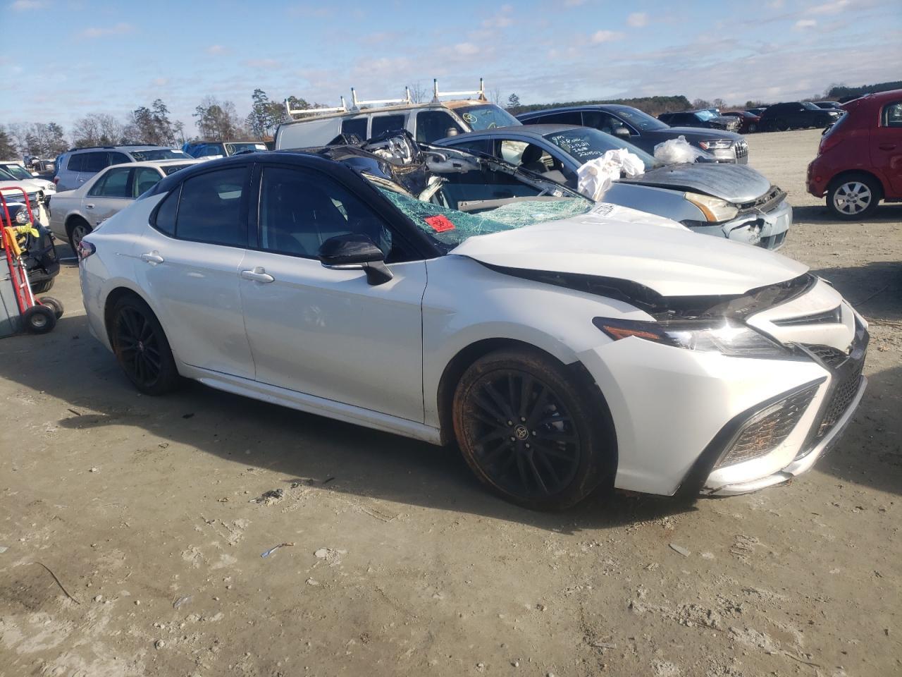 2023 TOYOTA CAMRY