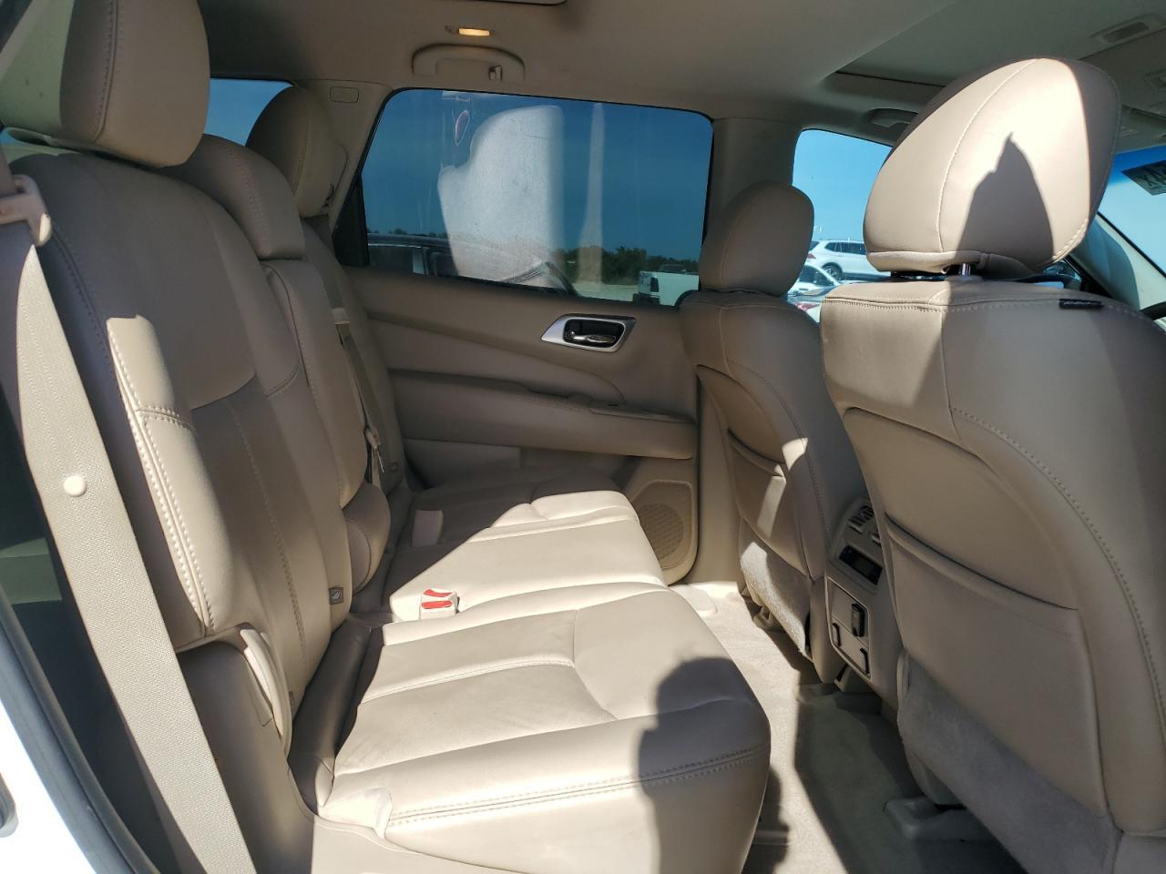2015 NISSAN PATHFINDER