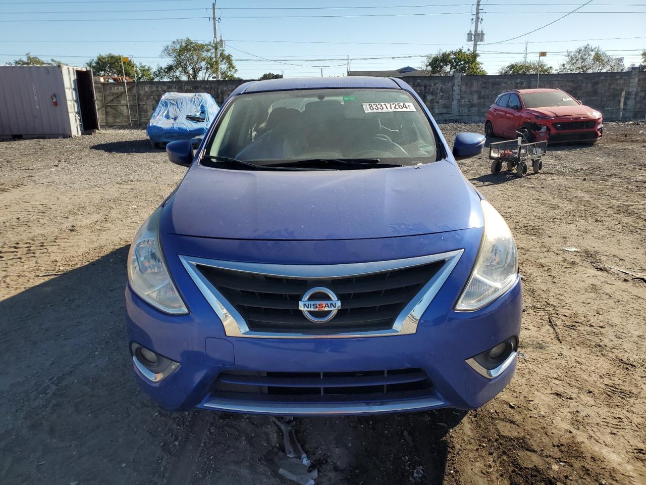 2017 NISSAN VERSA