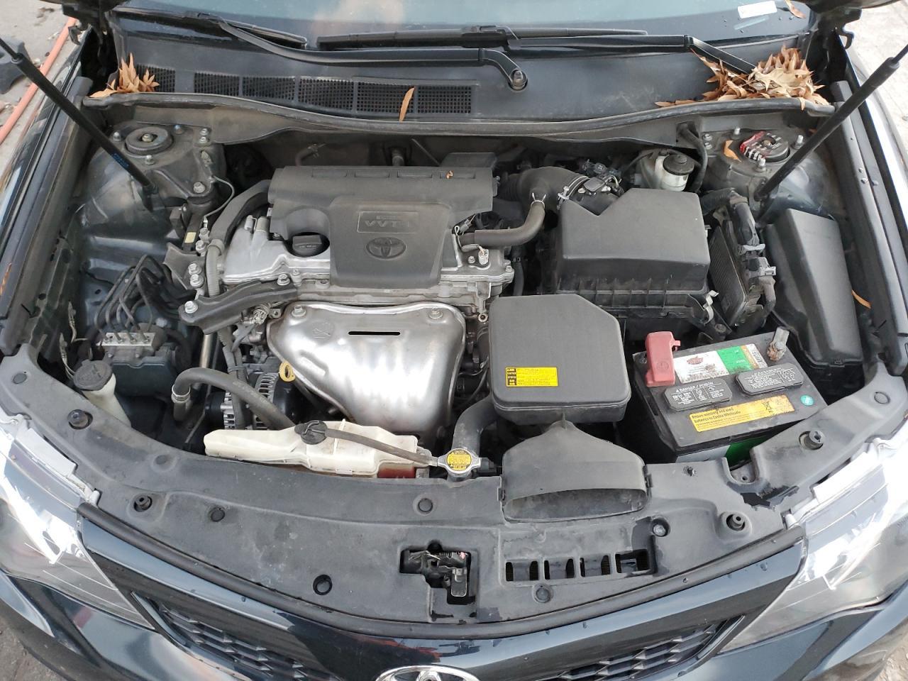 2014 TOYOTA CAMRY