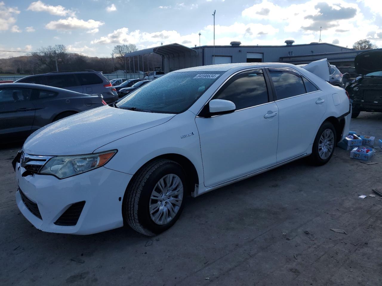 2013 TOYOTA CAMRY