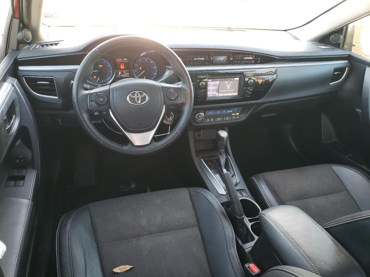 2016 TOYOTA COROLLA