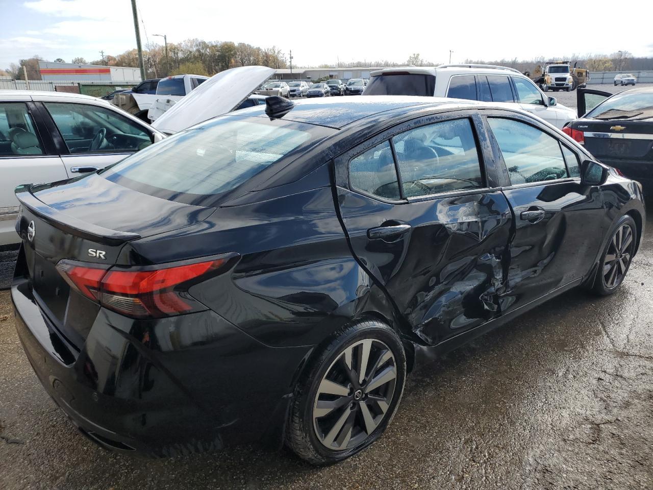 2020 NISSAN VERSA