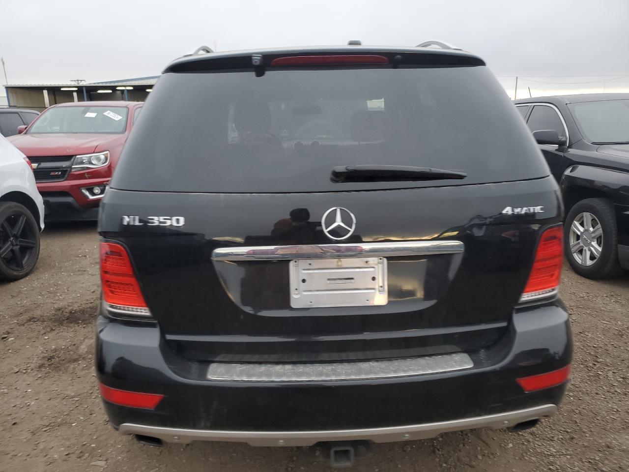 2011 MERCEDES-BENZ ML-Class