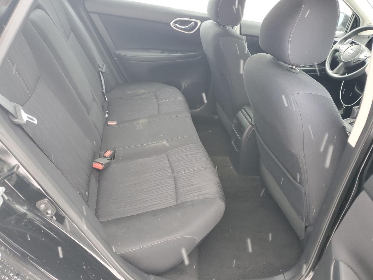 2016 NISSAN SENTRA