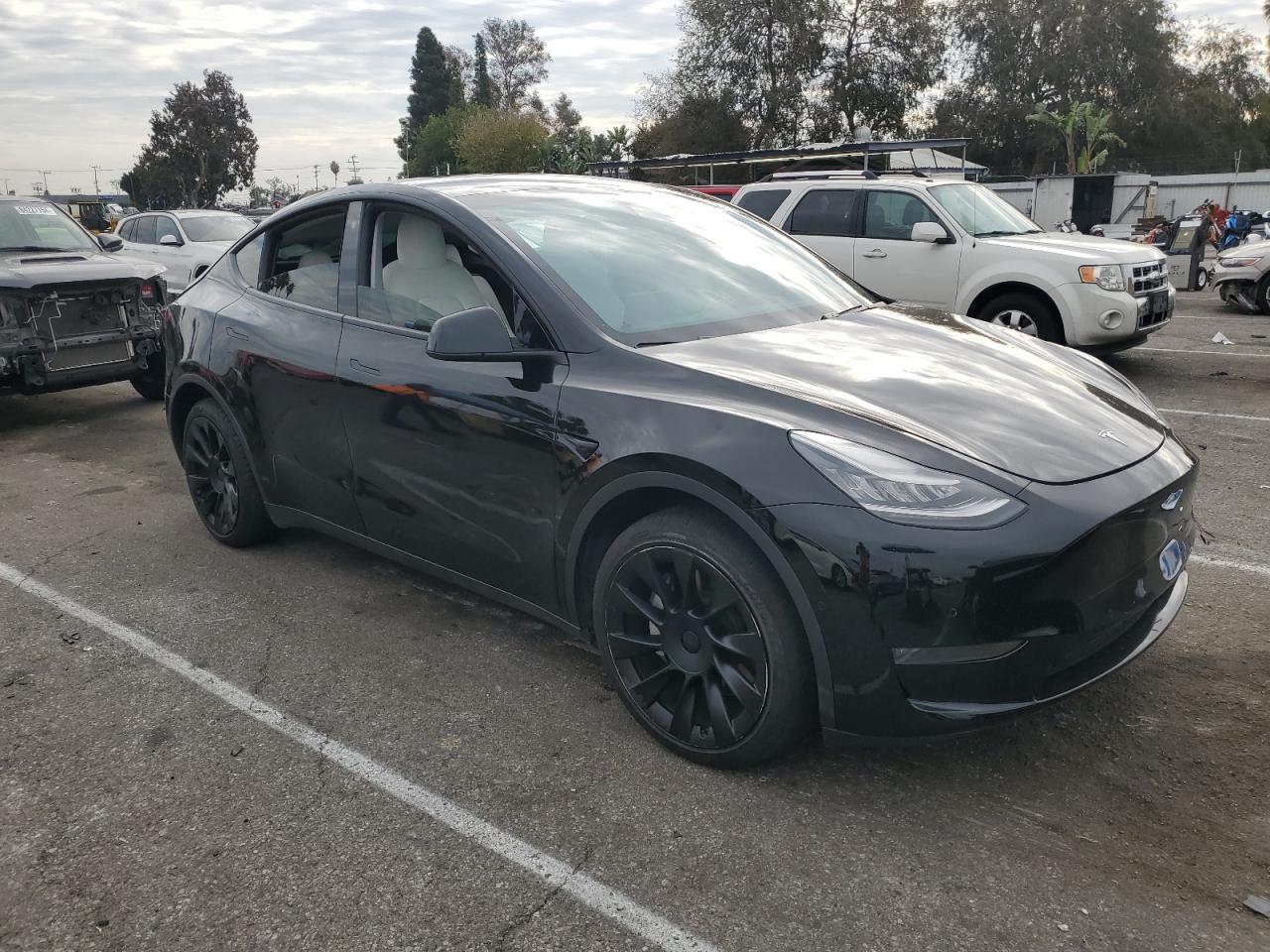 2020 TESLA MODEL Y