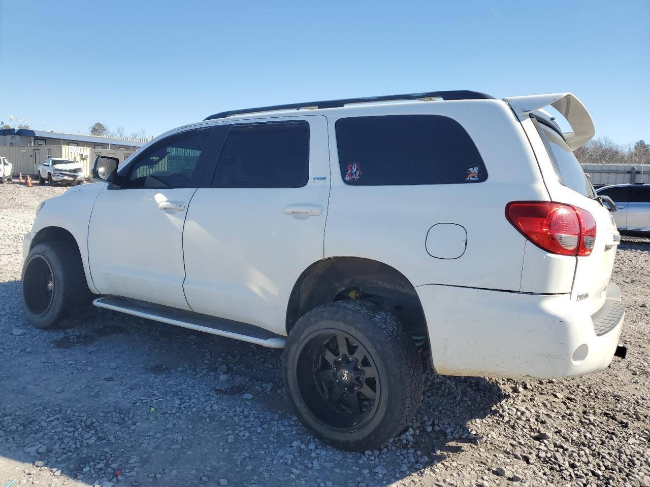 2008 TOYOTA Sequoia