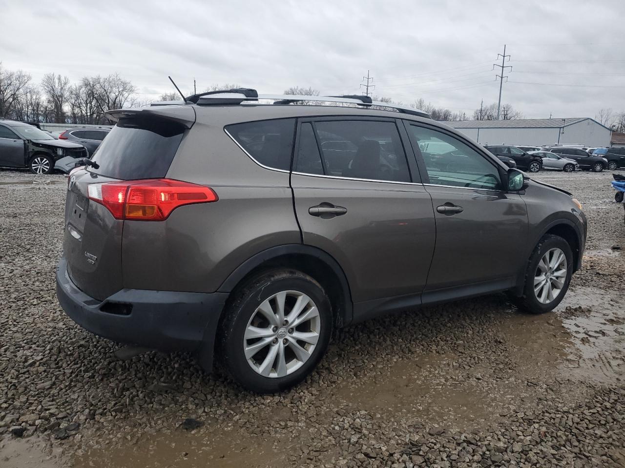 2013 TOYOTA RAV4