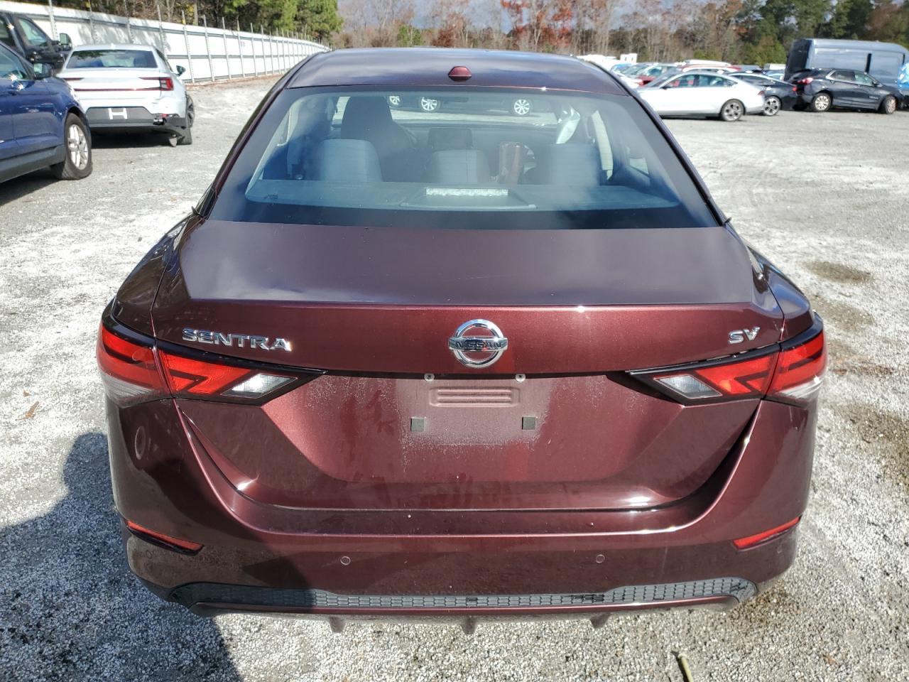 2022 NISSAN SENTRA