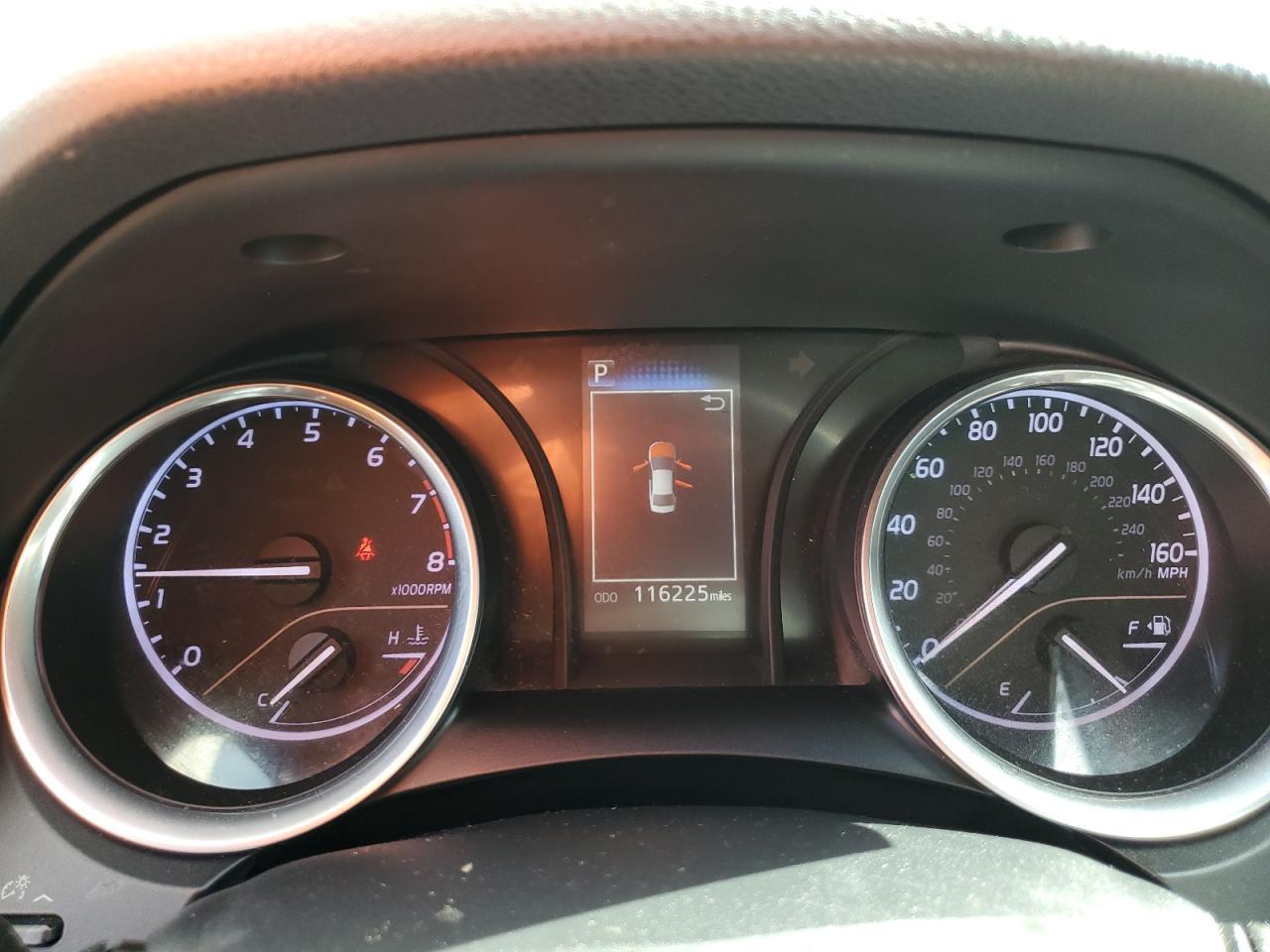 2018 TOYOTA CAMRY