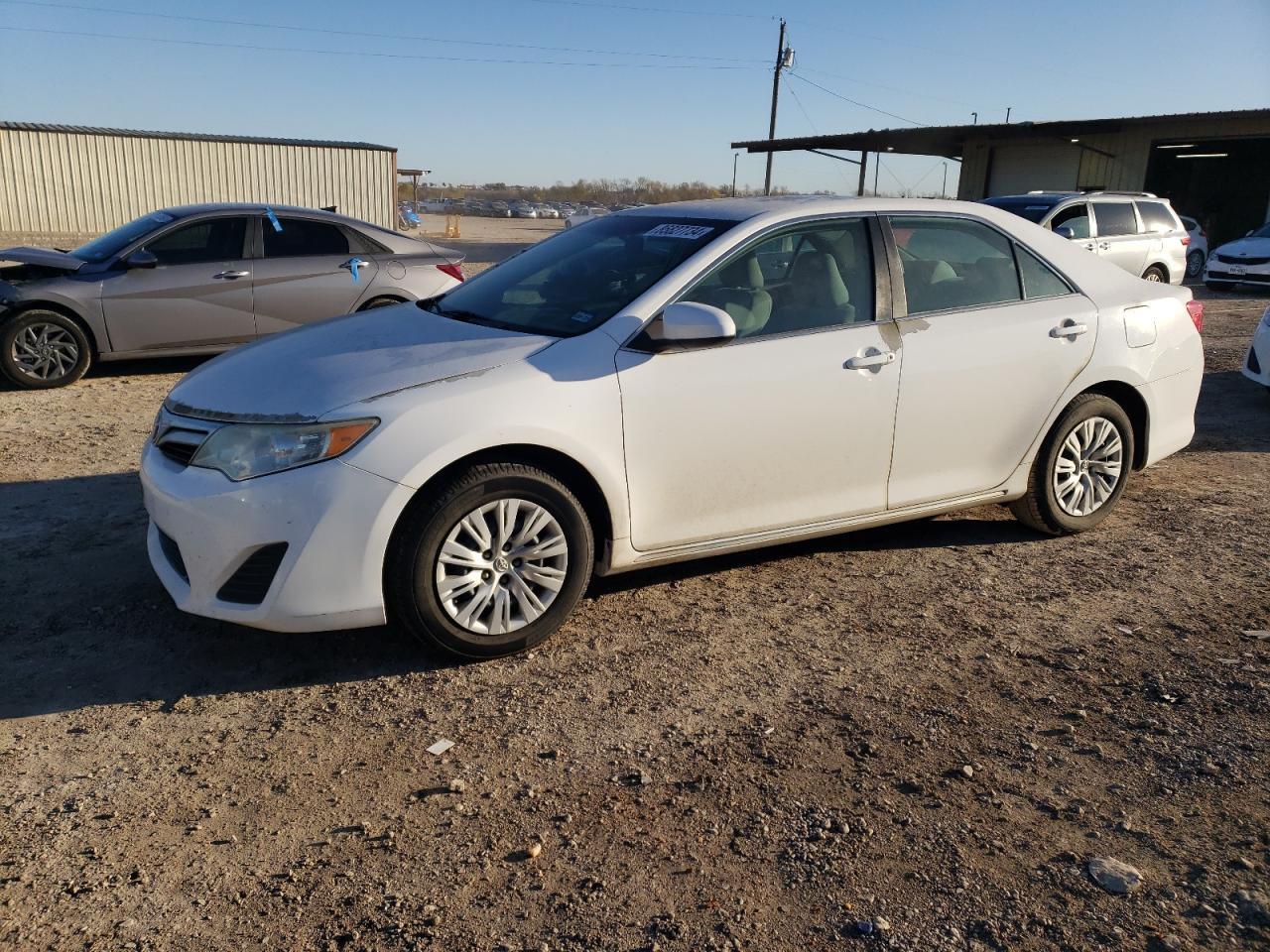 2014 TOYOTA CAMRY