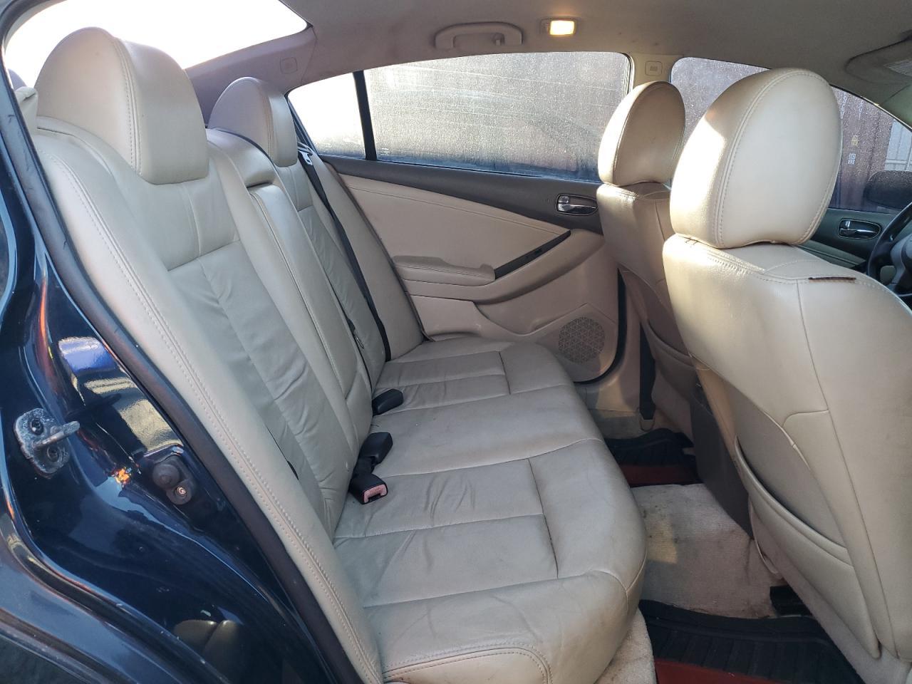 2011 NISSAN ALTIMA
