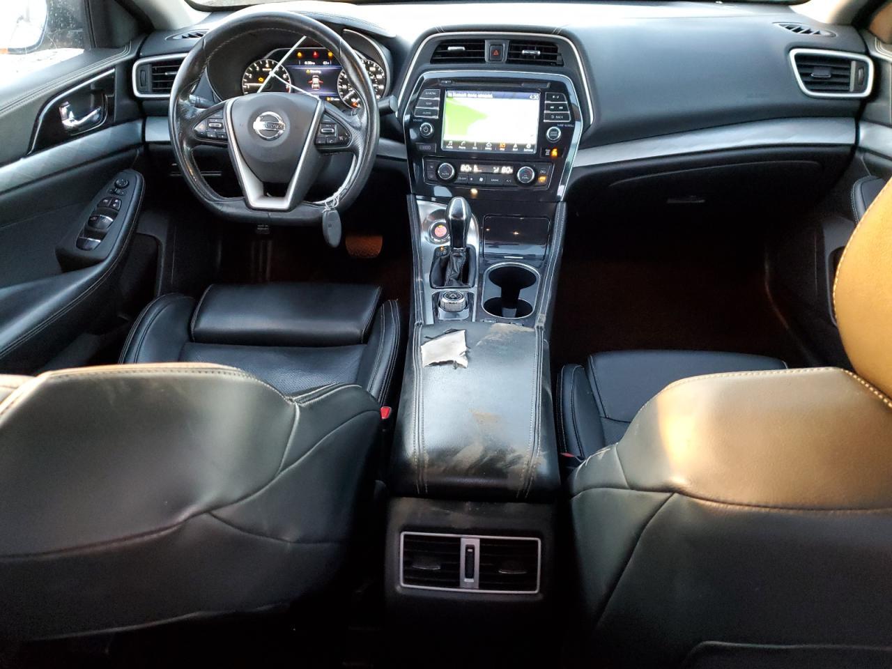 2018 NISSAN Maxima