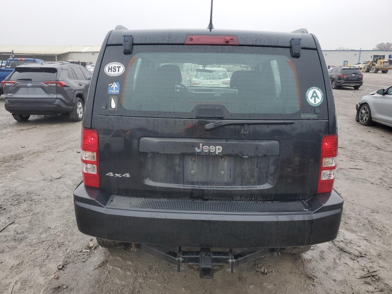 2012 JEEP Liberty