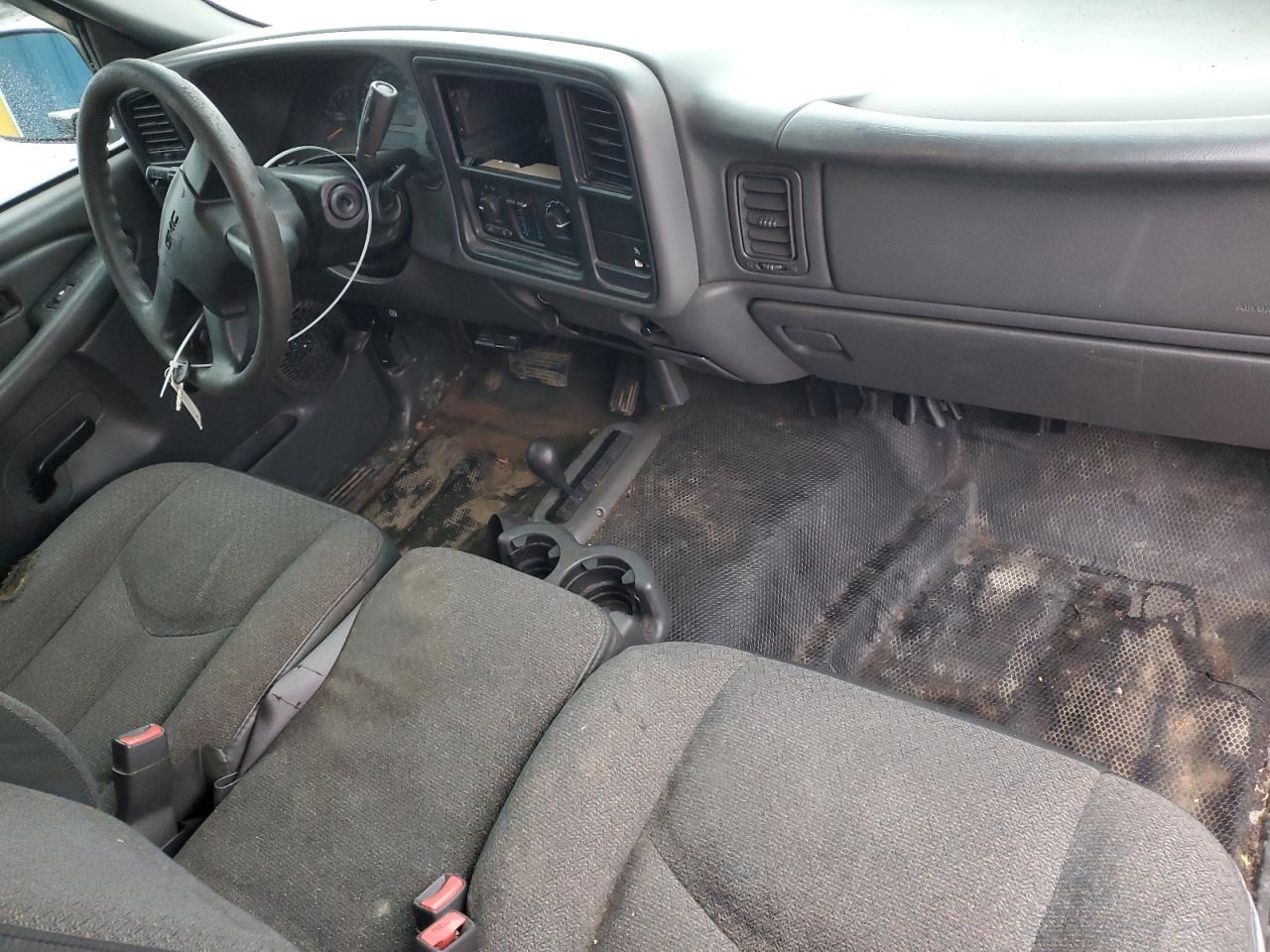 2003 GMC Sierra