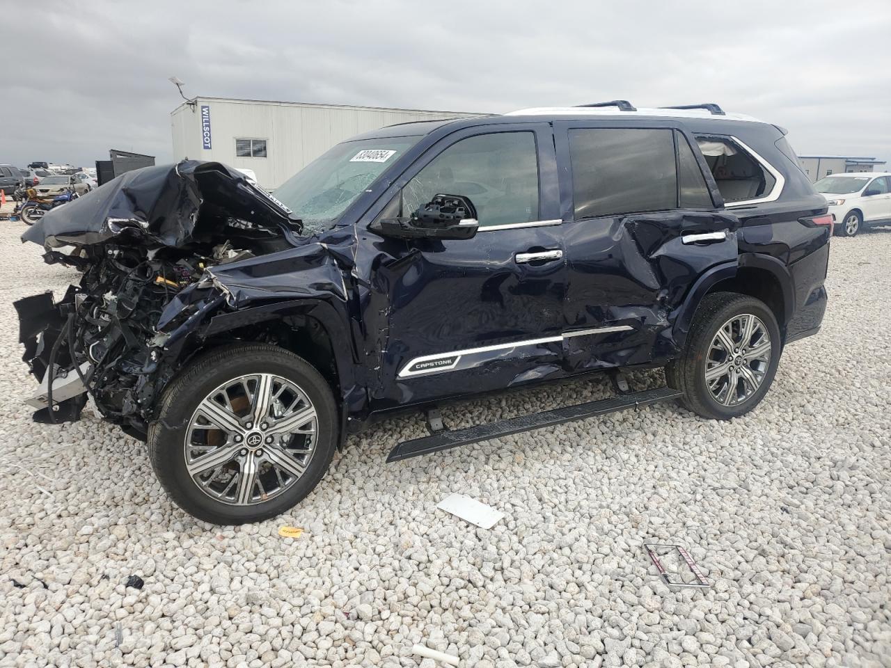 2024 TOYOTA Sequoia