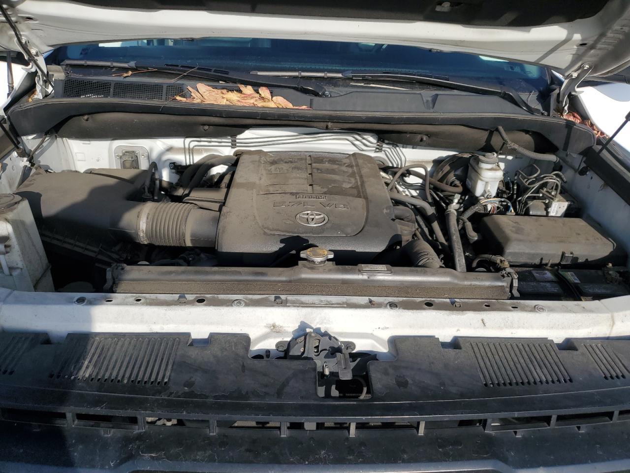 2017 TOYOTA TUNDRA