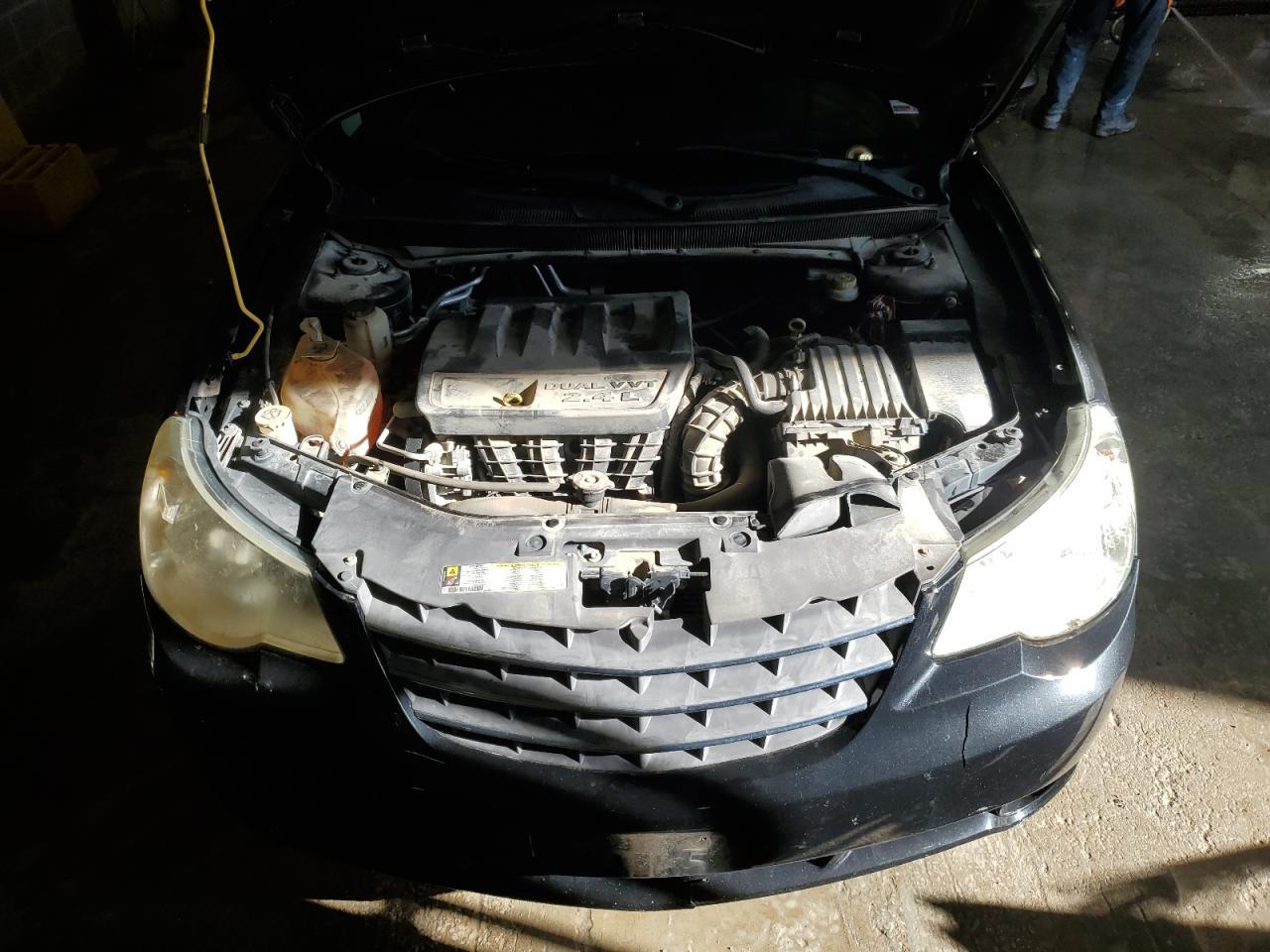 2010 CHRYSLER Sebring