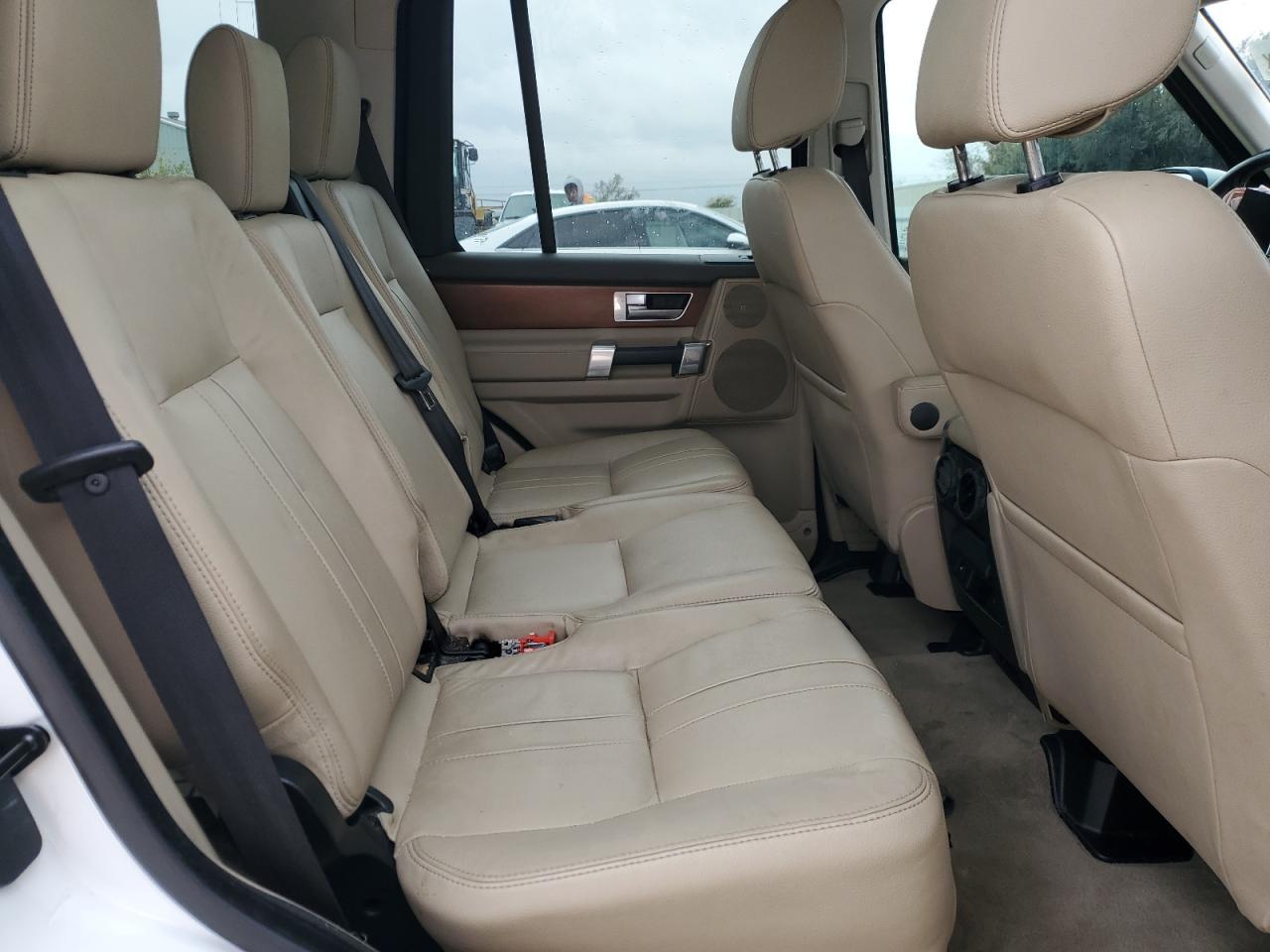 2016 LAND ROVER LR4
