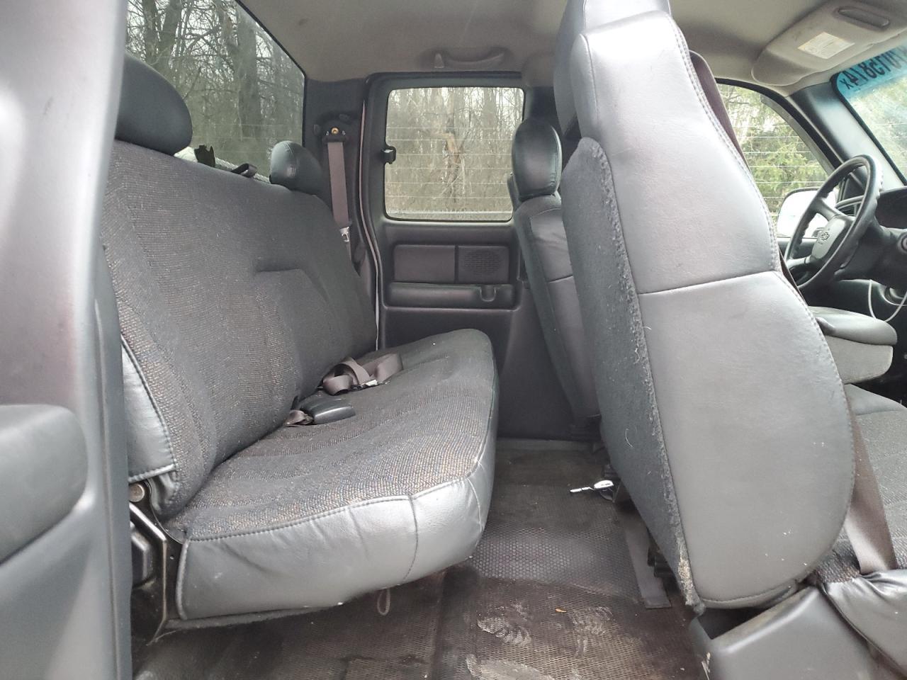 2002 CHEVROLET SILVERADO 1500
