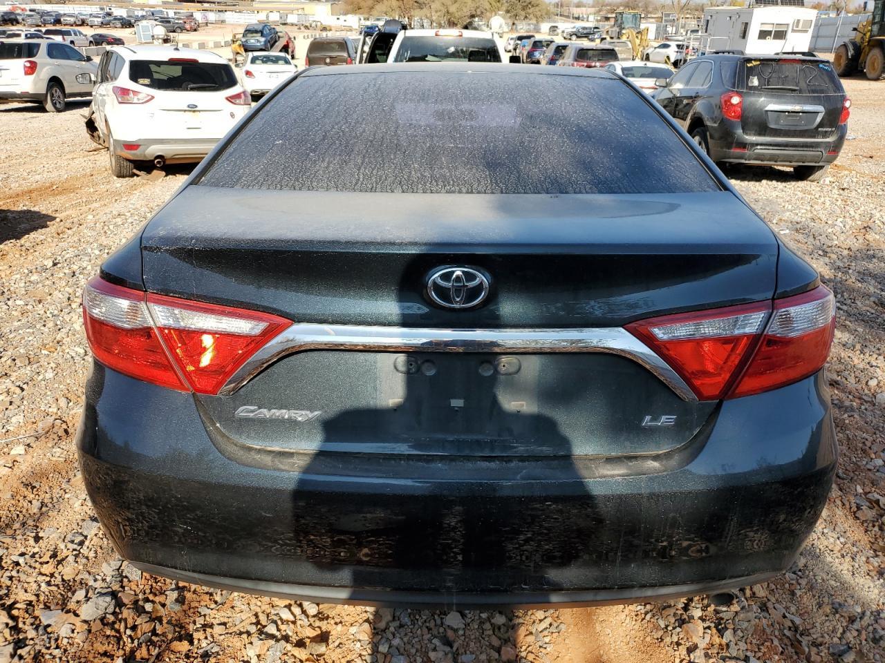 2015 TOYOTA CAMRY