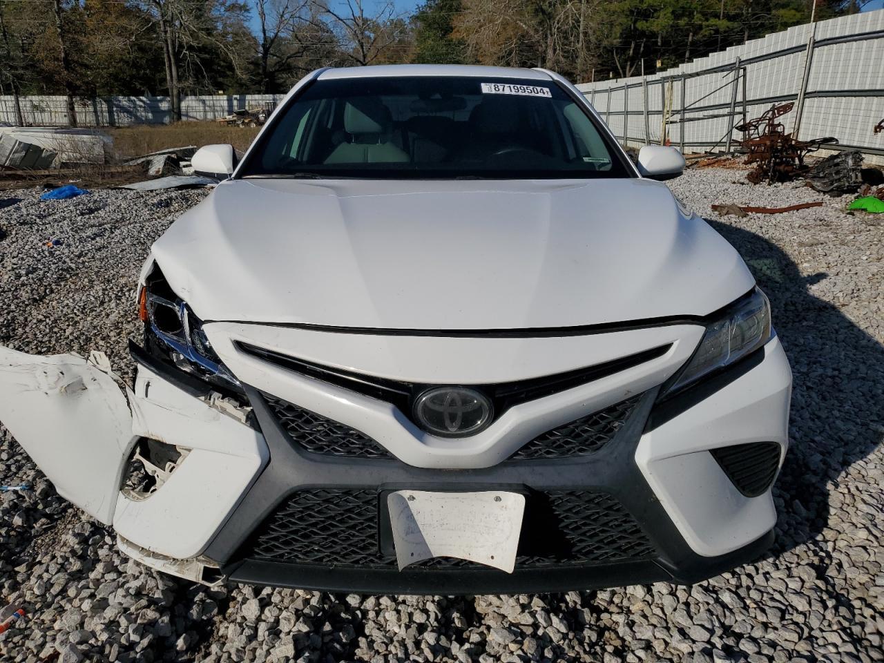 2019 TOYOTA CAMRY