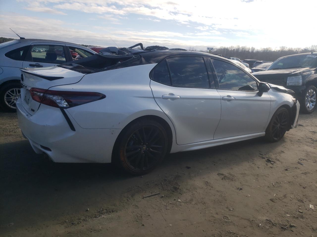 2023 TOYOTA CAMRY