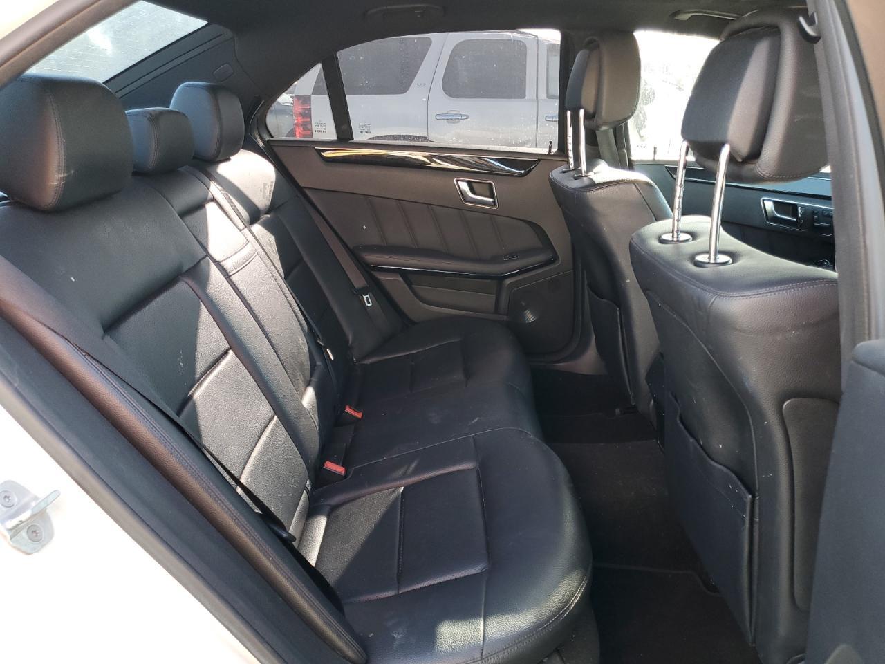 2012 MERCEDES-BENZ E-Class