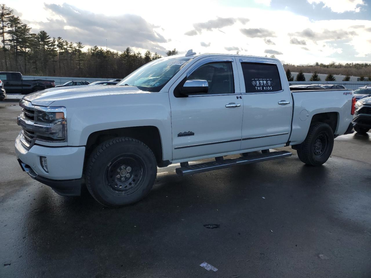 2017 CHEVROLET Silverado
