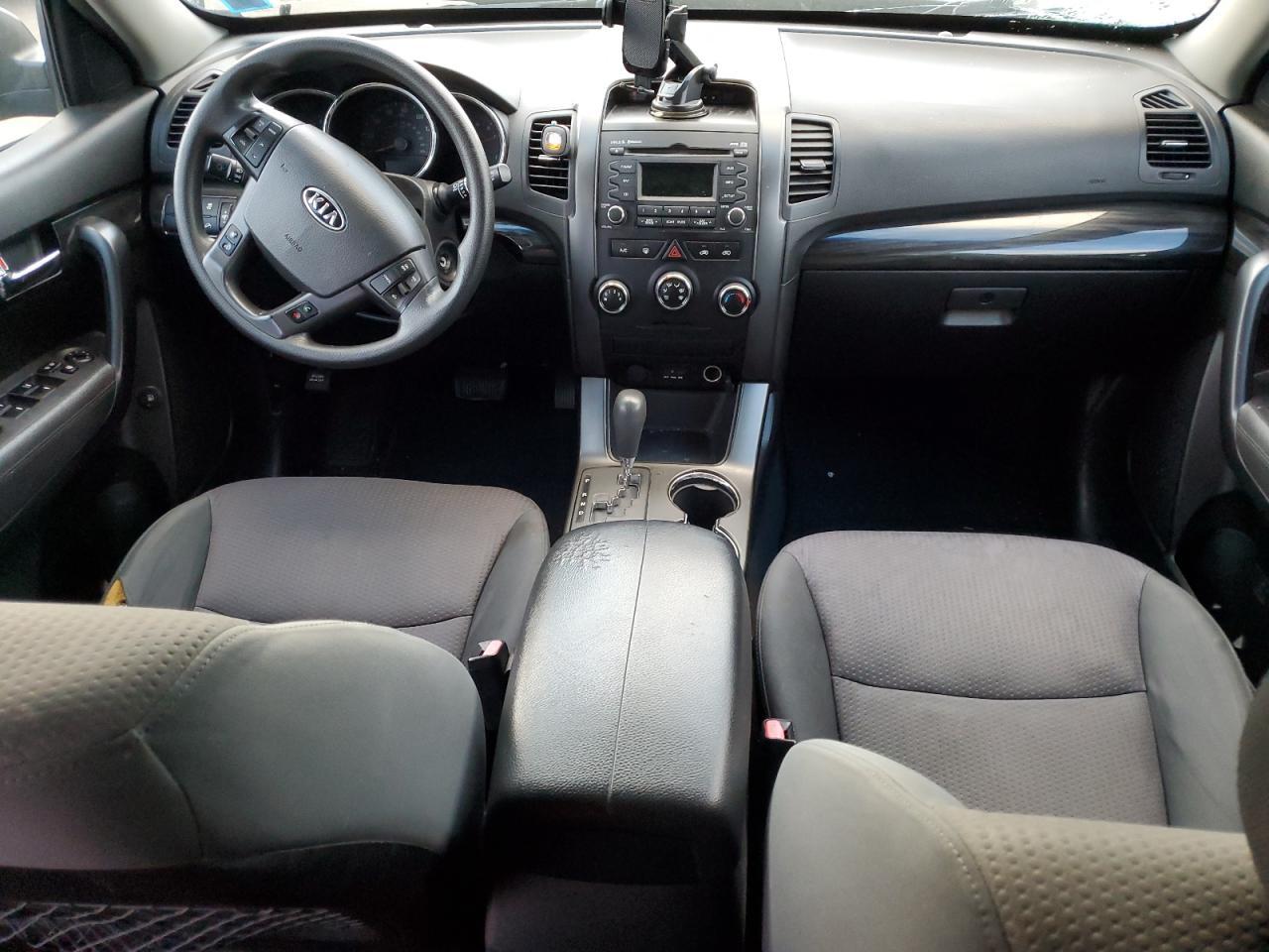 2013 KIA SORENTO