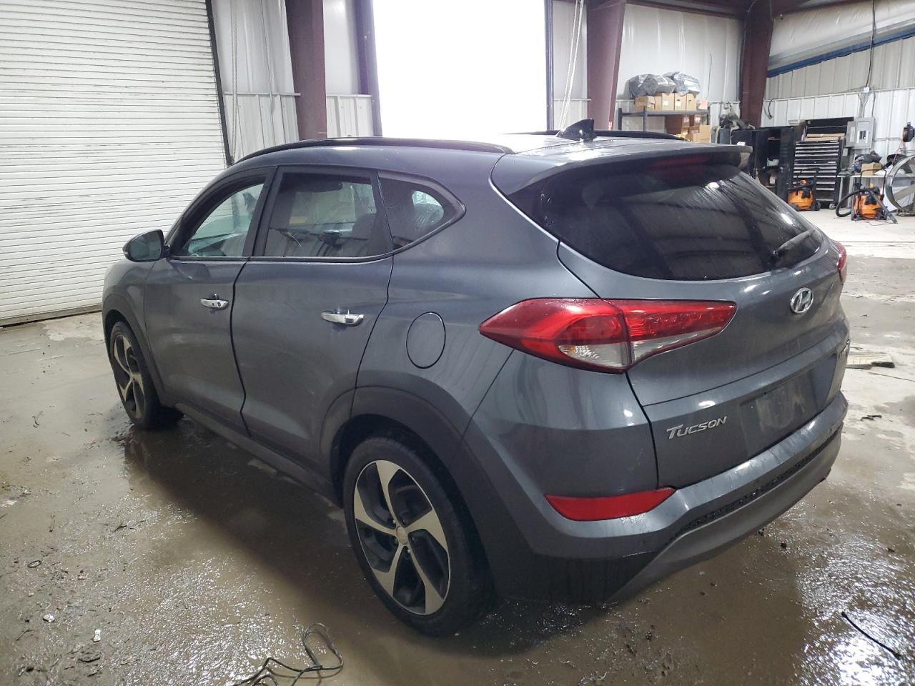 2016 HYUNDAI TUCSON