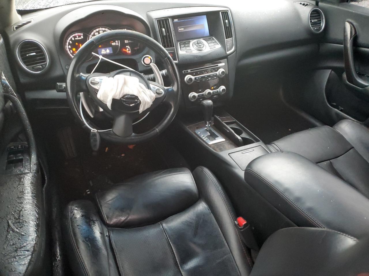 2012 NISSAN Maxima