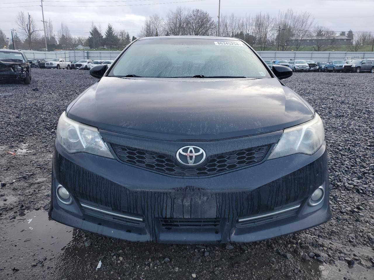 2014 TOYOTA CAMRY
