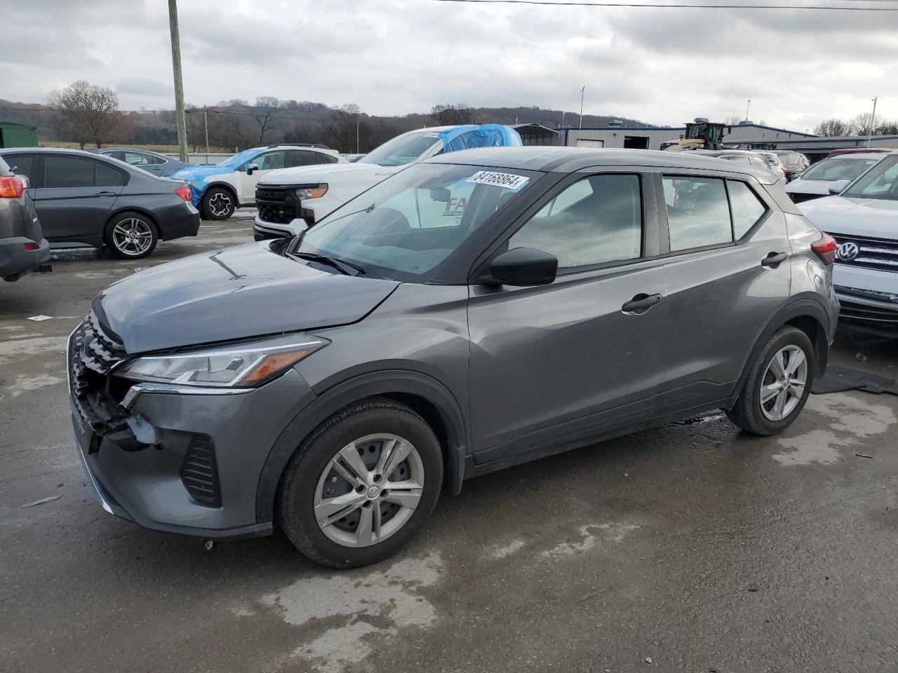 2023 NISSAN KICKS