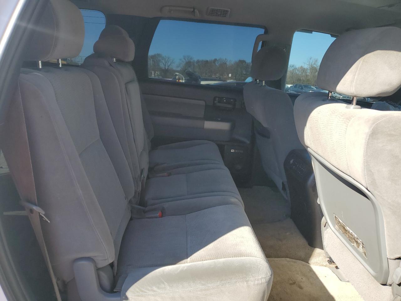 2008 TOYOTA Sequoia