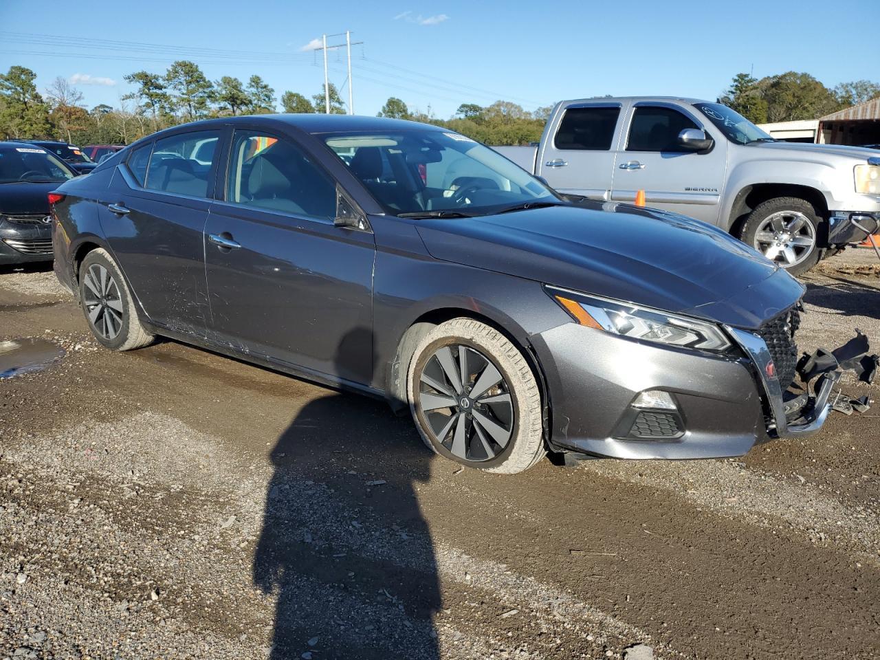 2022 NISSAN ALTIMA